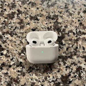 Apple AirPods 3rd Generation